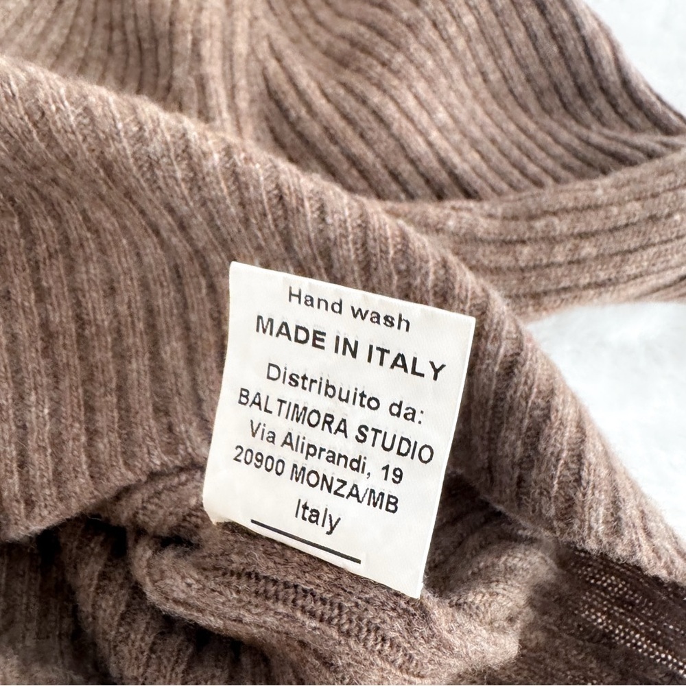 The Andamane Enny Cropped Sweater Ribbed Wool Cashmere Brown - Picture 11 of 14